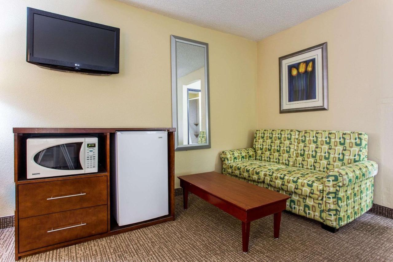 Comfort Inn Columbia-Bush River Exterior foto